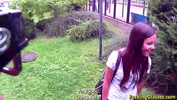 Play Xxx in the grove with a student and a pervert - xvideos