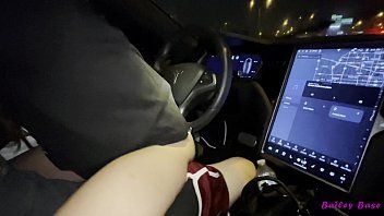 Abspielen Geile reife Brünette hat Sex mit begabtem Teenager
