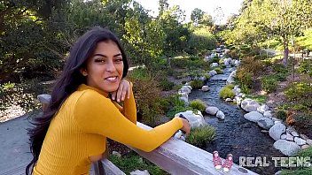 Redare Clipuri xxx cu negrese fund tate mari futai cu brunete indraznete