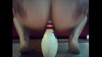 Jouer Il pénètre cette fille au bowling