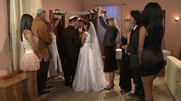 Reproduzir Xvideos depois do casamento dá no amante uma chupada