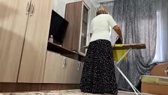 Reproduzir A bunda grande da madrasta exposta no filme amador anal caseiro