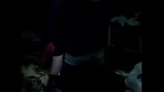 Odtwórz Latina Milf nakręciła amatorską seks w telefonie w ciemności